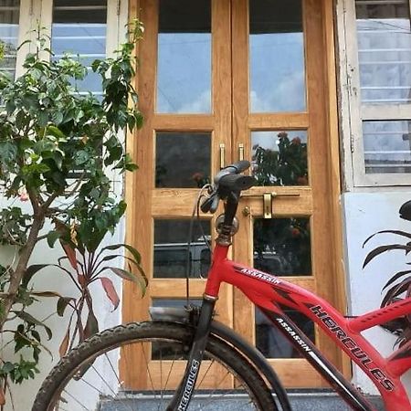 Swanky Sojourns Homestay Kolhapur Eksteriør bilde